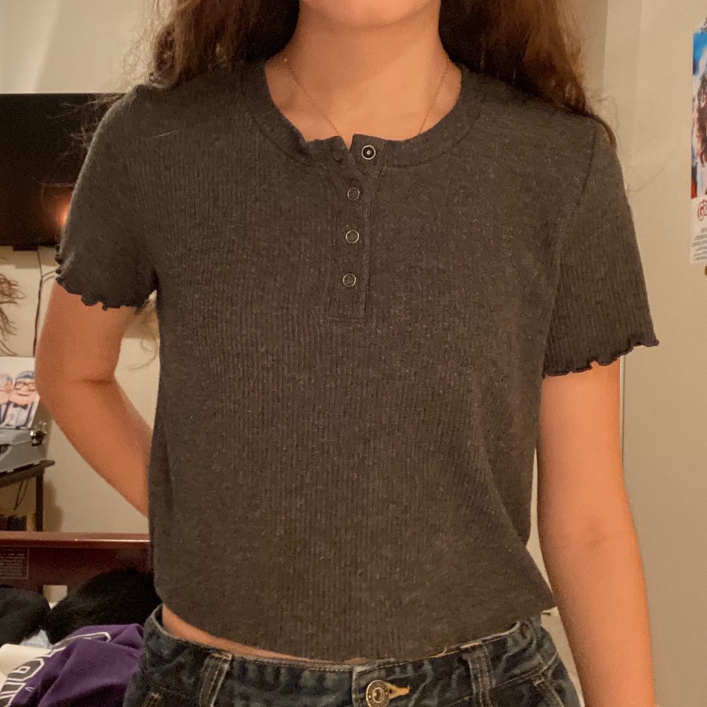 Ribbed Gray Henley Crop Top